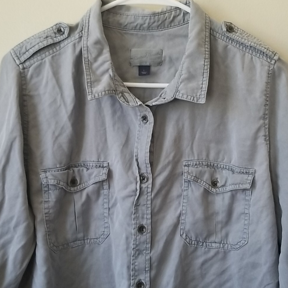 gray "jean" shirt